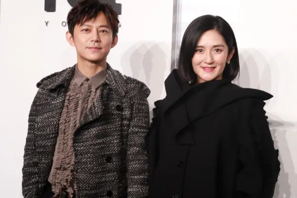 何炅和谢娜是什么感情?