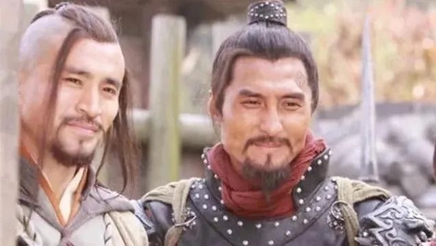 八十万禁军教头林冲,相当于现在的什么官职呢?