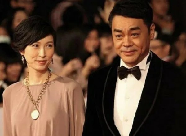 为什么说刘青云郭蔼明是恩爱夫妻该有的样子?