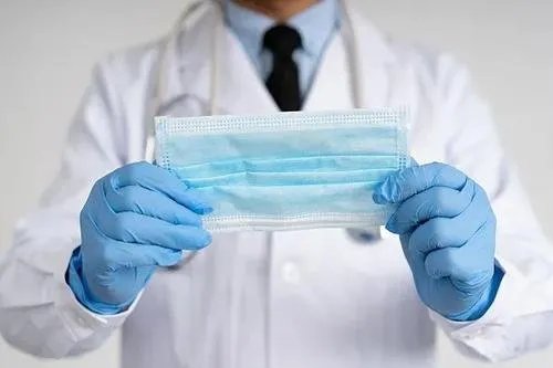 北京一家7口感染新冠，他们是如何被感染的？为何如此严重？