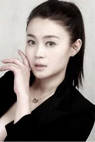 关婷娜胸围凸点照片曝光  网友称其胸部性感无比
