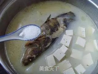 嘎鱼炖豆腐
