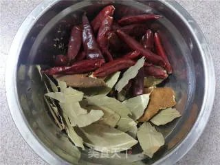 卤鸡爪