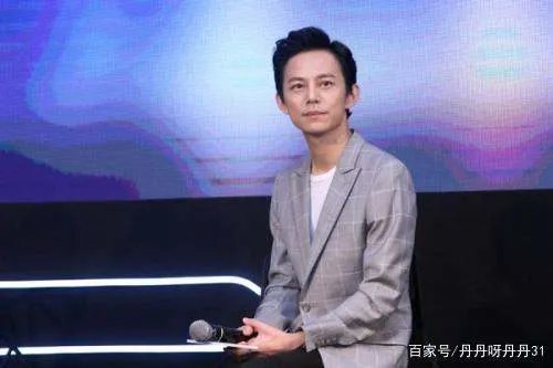 “冻龄”究竟是不是骗人的?林志颖和何炅台下的真实样貌是什么样的?