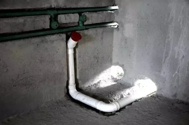 上排水怎么安装排水管