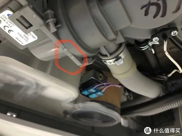 美的洗碗机E4故障维修