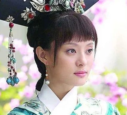 清朝的花盆底鞋到底是什么 清朝妃子都穿这样的鞋子吗