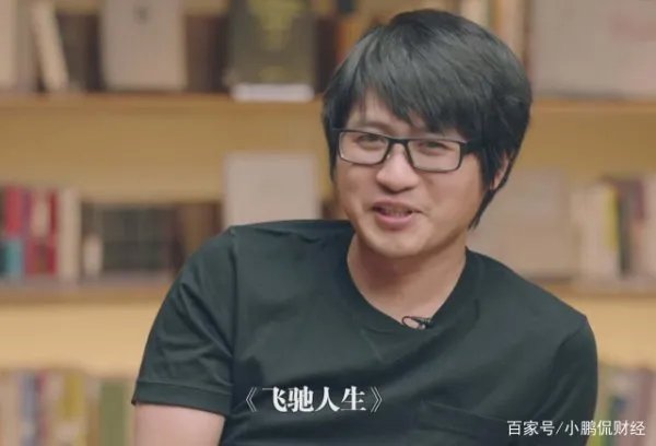 高晓松谈当年酒驾事件：在警局打电话求助，仅韩寒出手了！你怎么看？