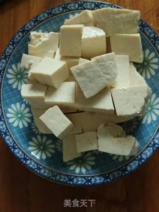 鱼头炖豆腐