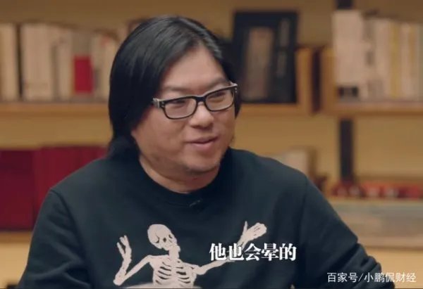 高晓松谈当年酒驾事件：在警局打电话求助，仅韩寒出手了！你怎么看？