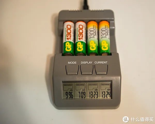 智能充电器怎么用