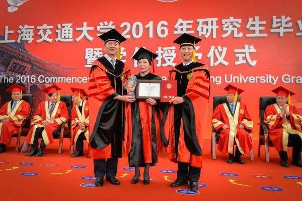 中国研究生招生信息网提供哪些服务?