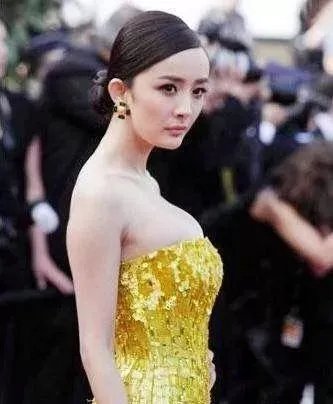 周扬青生图翻车,“天鹅颈”对女明星究竟有多重要?