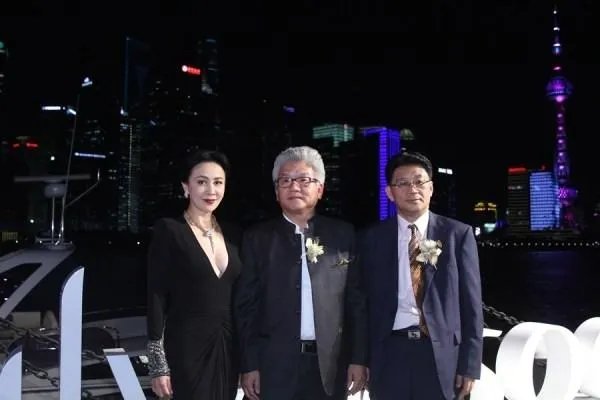 有哪些绝对真实的娱乐圈爆料,受粉丝们狂舔的?