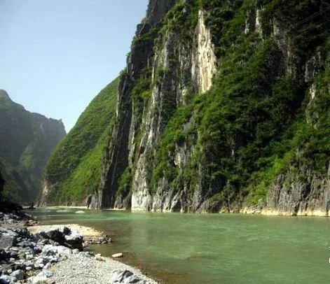 贺州最近的“桂台客家宗亲经济文化论坛”是怎么回事？