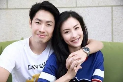 雪村老婆俞晴露面，这个颜值你给打多少分？