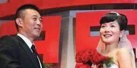 被侯勇抛弃后,“军花”潘雨辰现在状态如何?