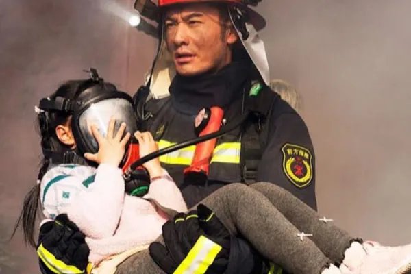 电影《烈火英雄》豆瓣评分如何?