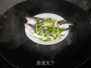 清蒸鲈鱼