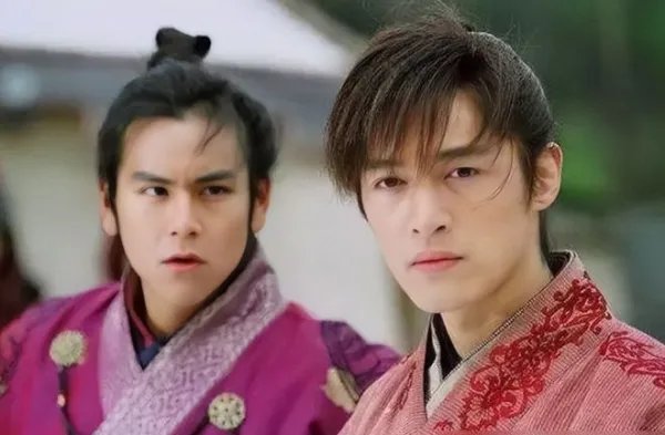 胡歌分享母亲抗癌29年经历，临终遗愿首曝光，她的遗愿到底是什么？