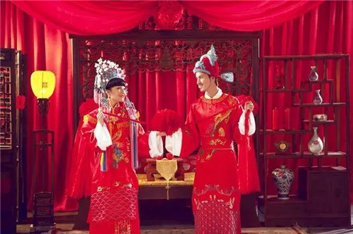 婚纱照中式风格图片 中式婚纱照风格有哪些