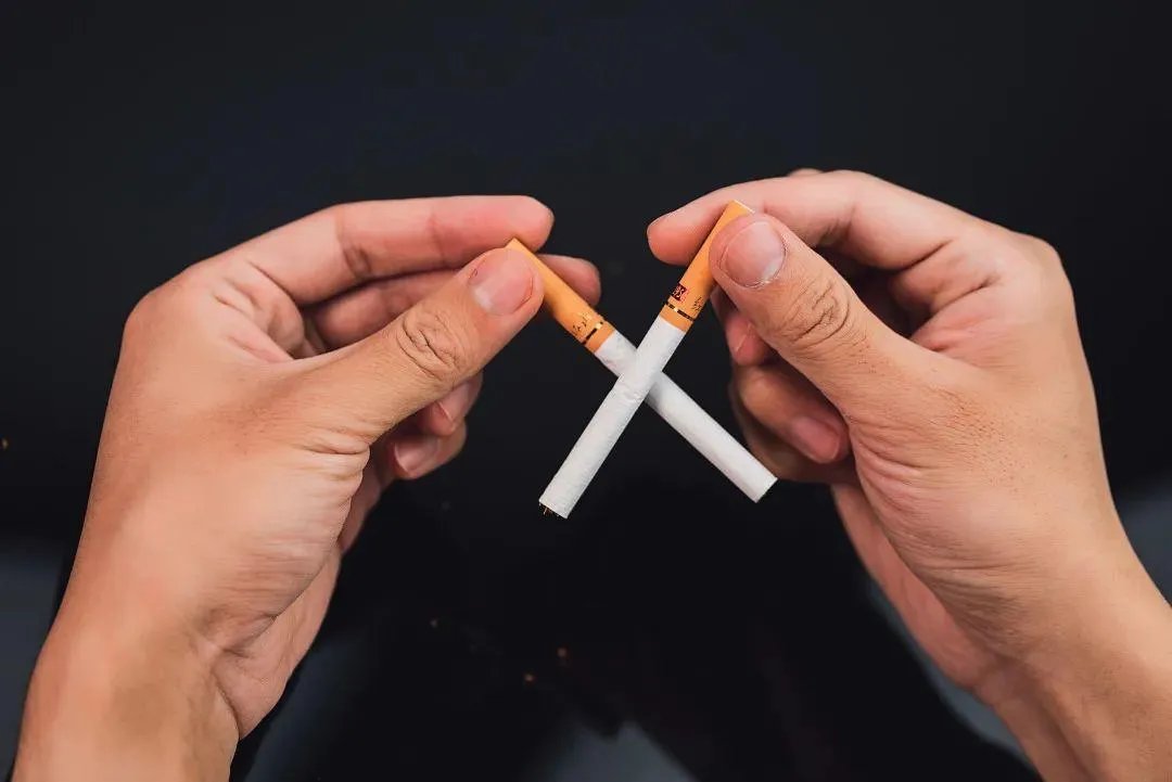 长沙一住宅楼凌晨起火,是什么原因引起的大火?