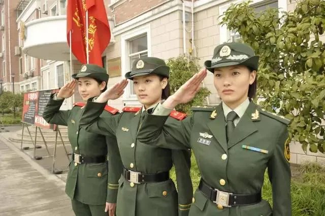 女兵的要求