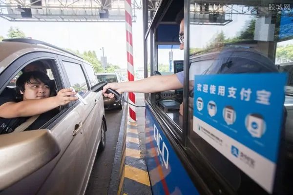 2019高速免费时间表 端午节高速为何不免费？