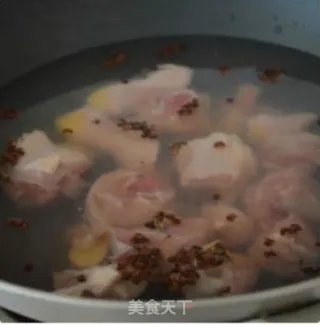 土豆烧鸡块
