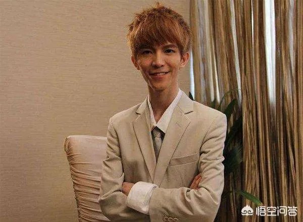 郭敬明为什么叫小四？