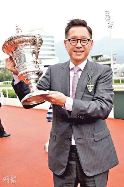 李嘉欣烧到40度