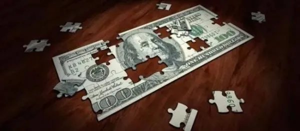 519300昨天的基金净值是多少
