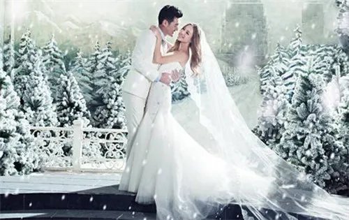 婚纱照团购价格是多少 团购婚纱照更便宜吗