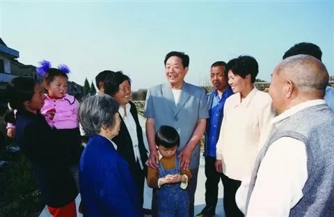 吴栋材的创业故事