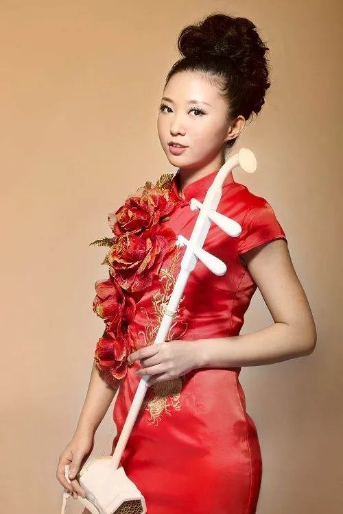 我是大评委五洲唱响的分别是谁