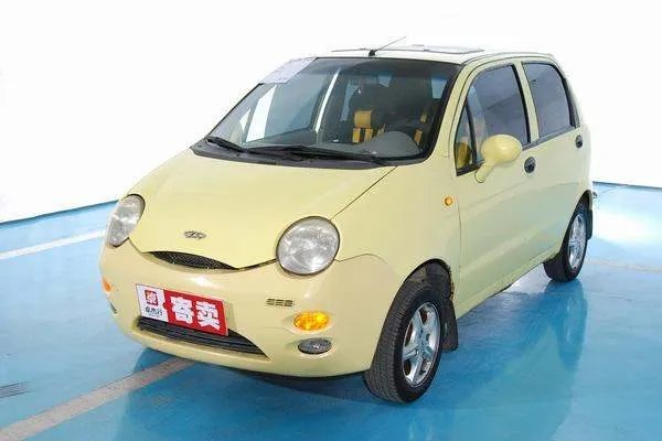 求奇瑞qq一万元二手车