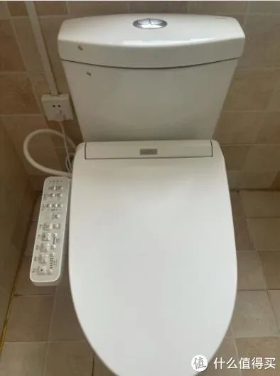 TOTO智能马桶盖怎么样？我对它始于颜值，终于“内在”