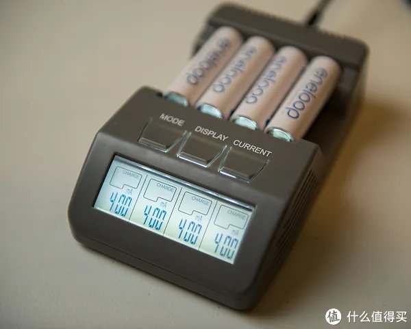 智能充电器怎么用