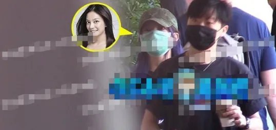 柯昱名是谁？赵薇和柯昱名是什么关系？