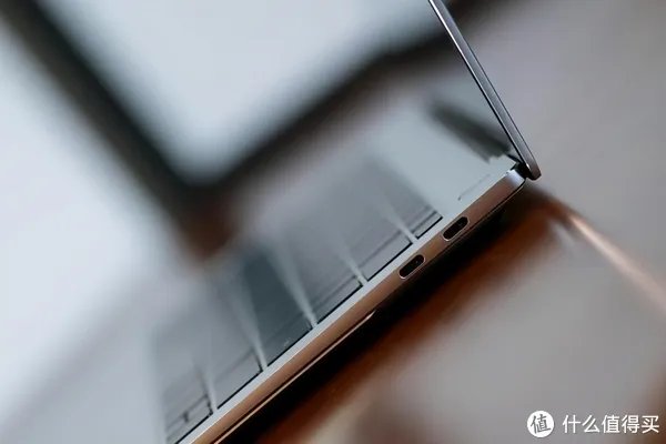 华为MateBook X Pro 2022款开箱评测:智慧办公重新定义生产力工具