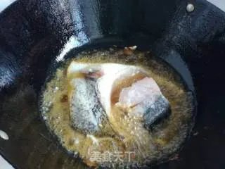 鱼头炖豆腐
