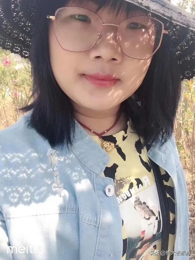 在你旅行的记忆里,哪里的女孩最美?
