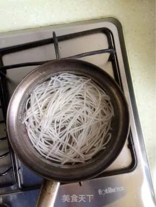 黄豆芽炒粉条