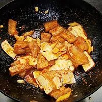 香干回锅肉怎么做 香干回锅肉的做法介绍