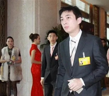 王思聪的老婆图片大起底 气质出众身材火辣