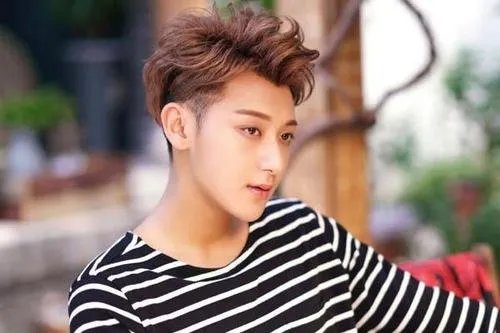 黄子韬爸爸去世，去世的原因是什么？