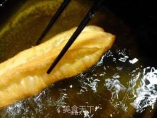 炸油条