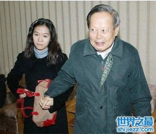 杨振宁和翁帆有孩子吗 两人恋爱经过曝光