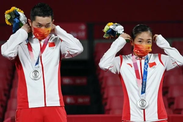 国乒17年来首次奥运失金 此前三届包揽全部12金