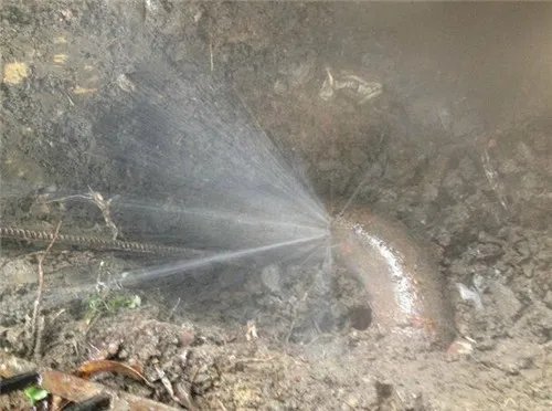 埋在地下的水管漏水怎么办
